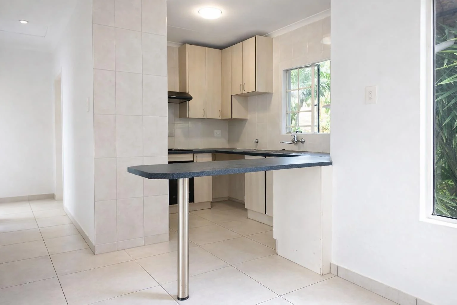 Spacious 2-Bedroom, 2-Bathroom Apartment with Stunning Views in a Prime Location