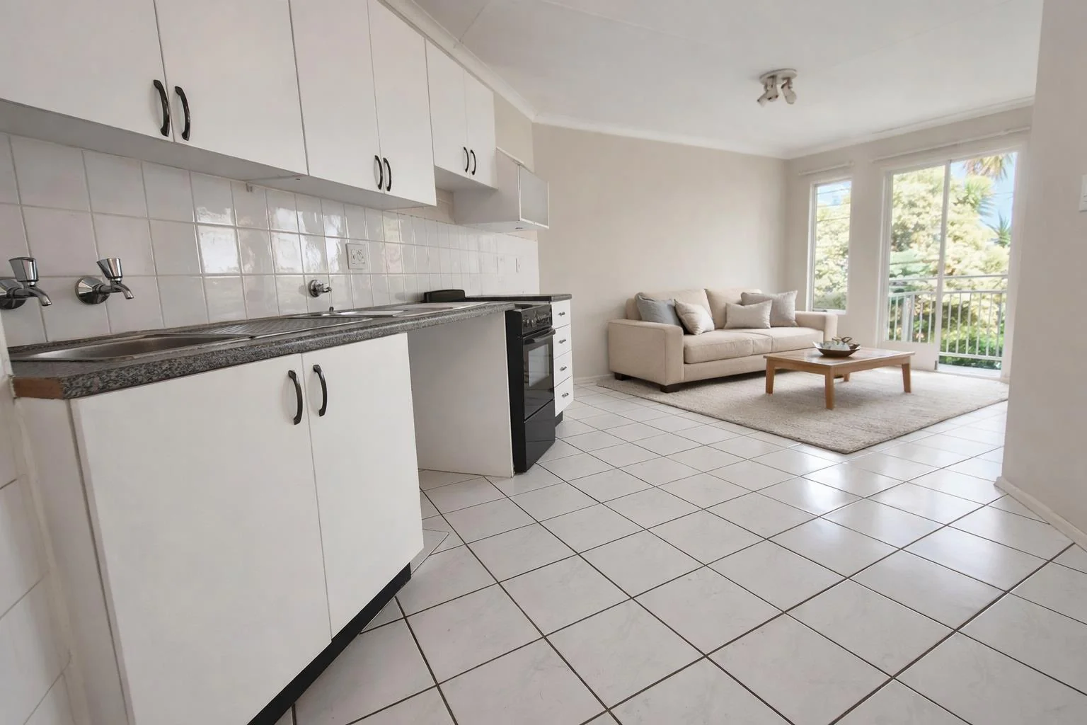 Well Priced 2-Bedroom Apartment in a sought after complex with 24 hour security