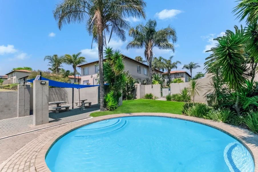 Well Priced 2-Bedroom Apartment in a sought after complex with 24 hour security
