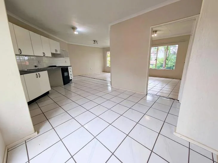 Well Priced 2-Bedroom Apartment in a sought after complex with 24 hour security