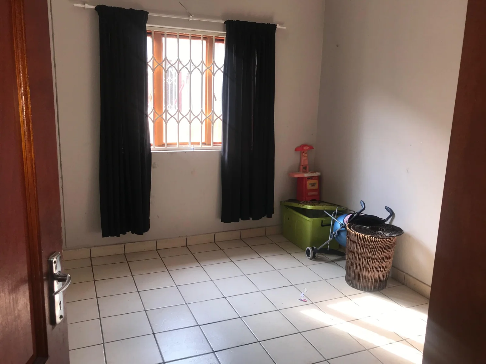 Stylish Townhouse In A Secure Complex for Sale