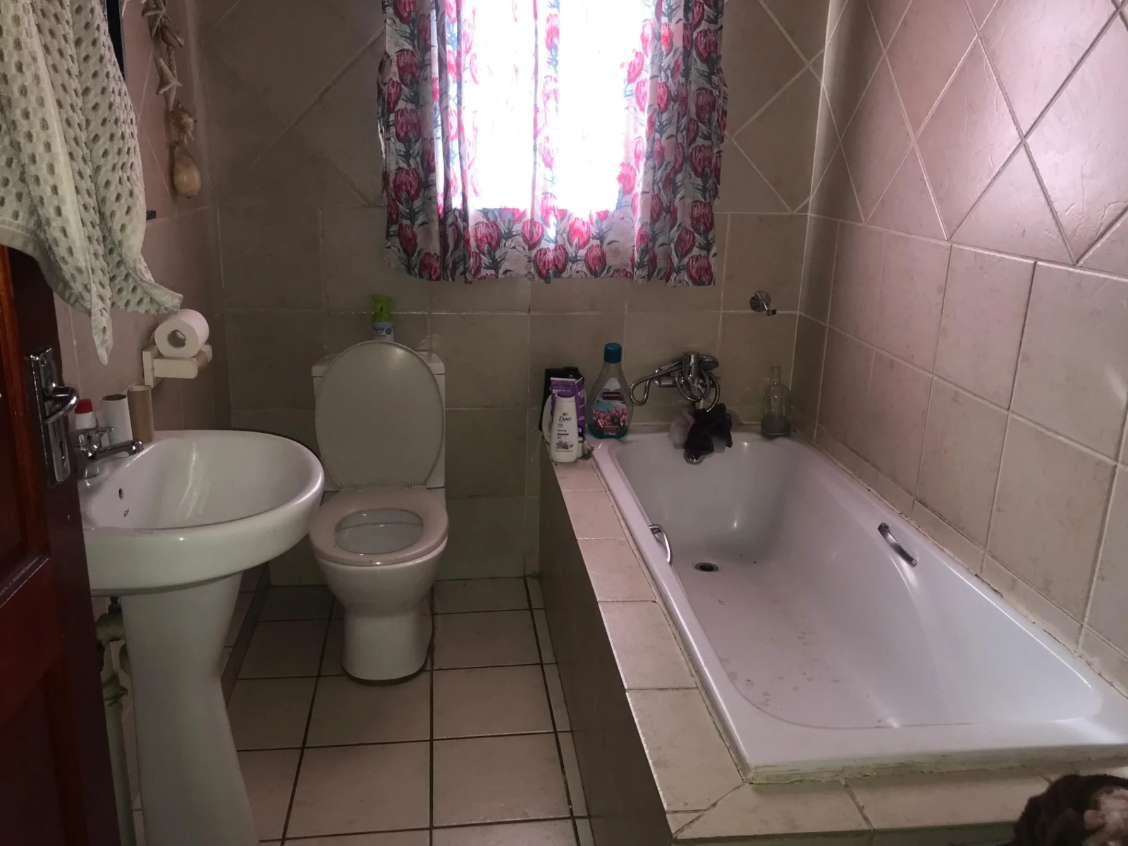 Stylish Townhouse In A Secure Complex for Sale