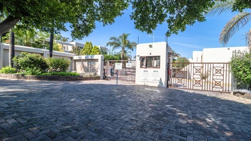 Dowerglen, Edenvale