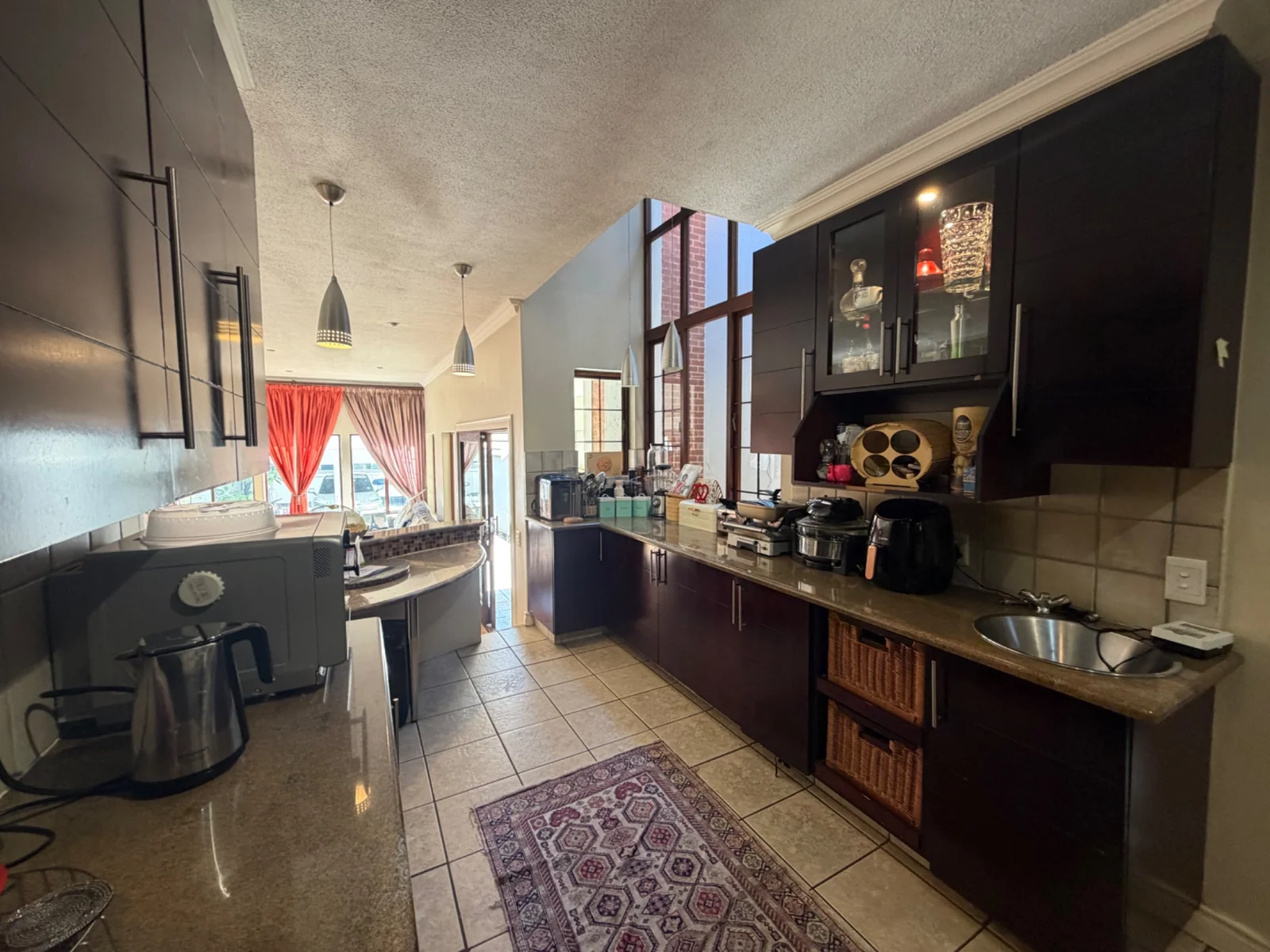 NEW LISTING ......OWN A LIFESTYLE!