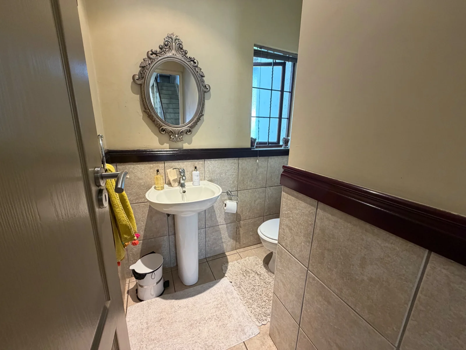 NEW LISTING ......OWN A LIFESTYLE!