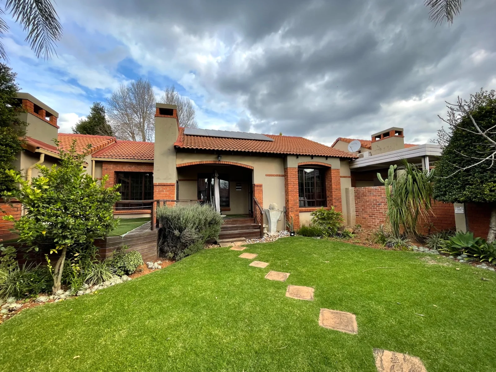 3 Bedroom Townhouse to Rent