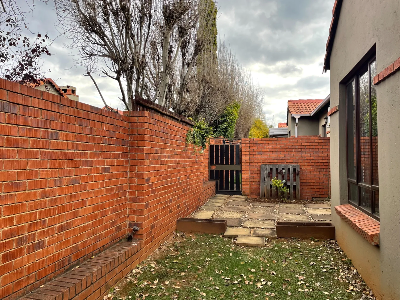 3 Bedroom Townhouse to Rent