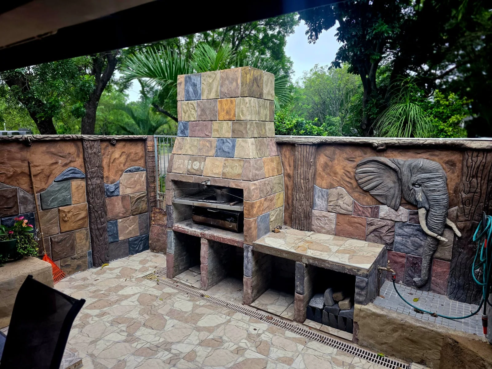 Spacious 4-Bedroom Family Duplex with Exceptional Entertainment Features