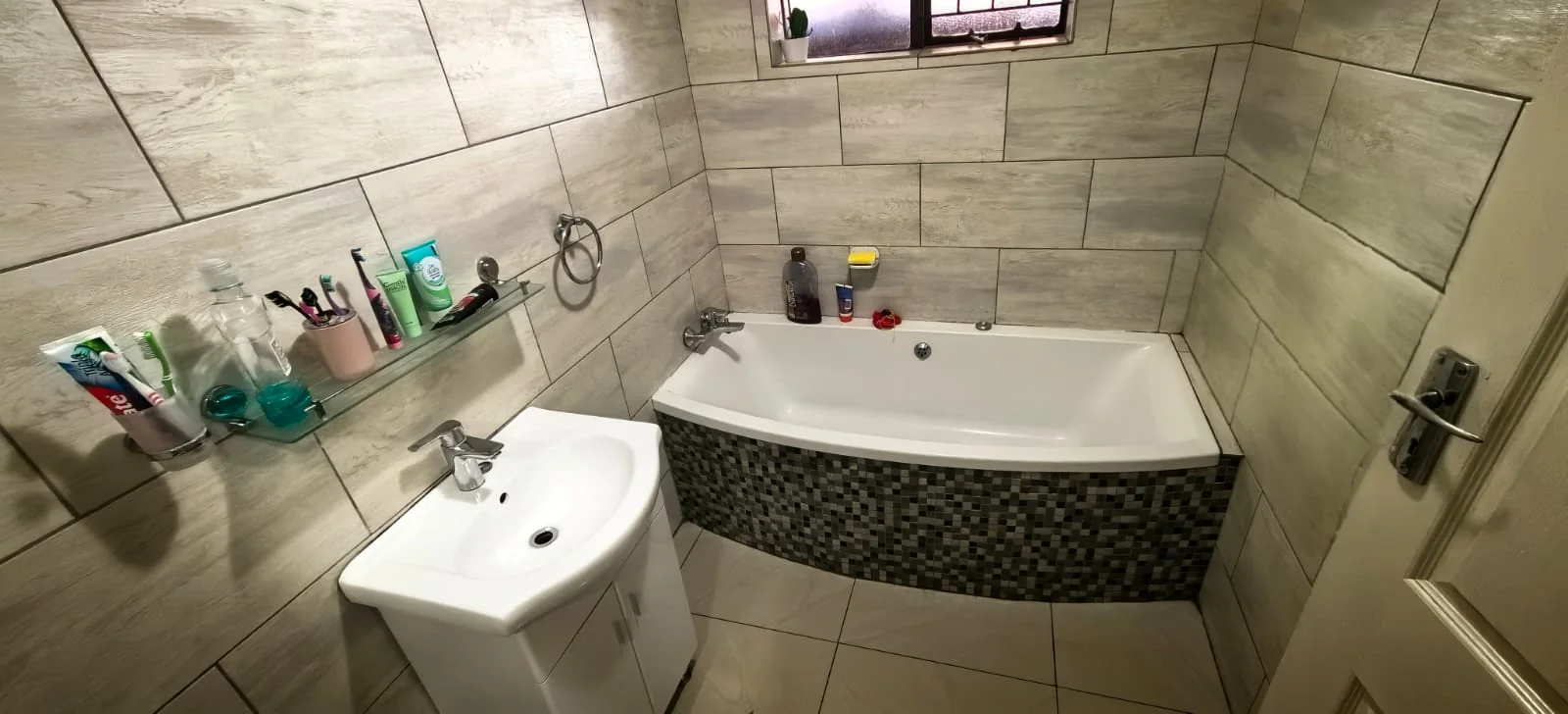 3-Bedroom Home in a Close-Knit Cul-de-Sac – Bendor, Polokwane