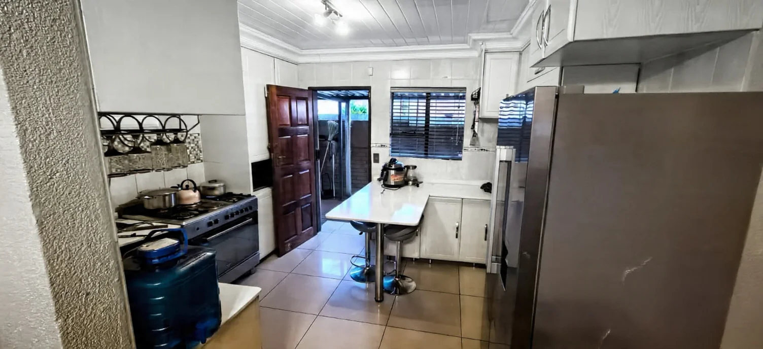 3-Bedroom Home in a Close-Knit Cul-de-Sac – Bendor, Polokwane