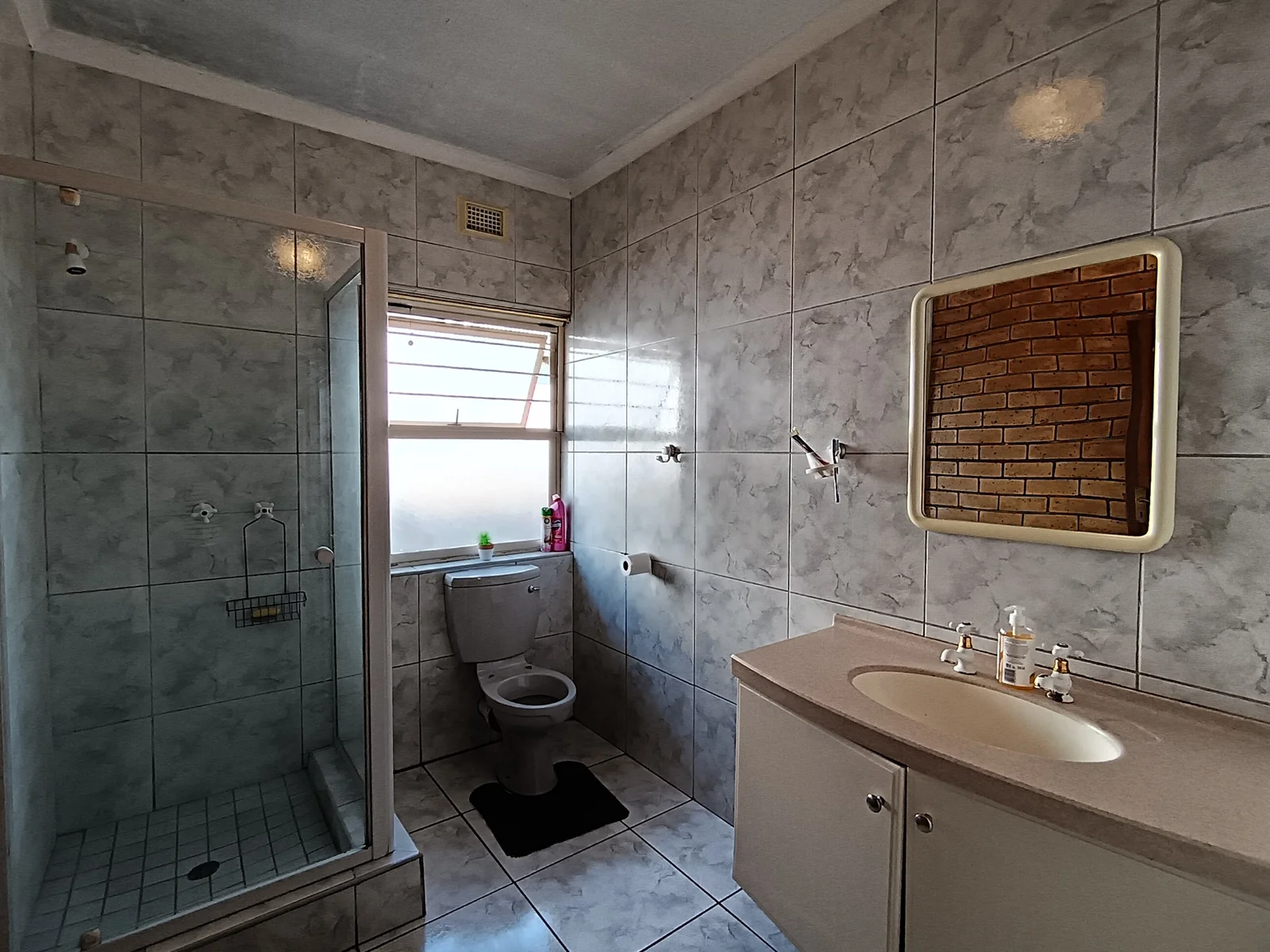 Style, Space & Serenity
