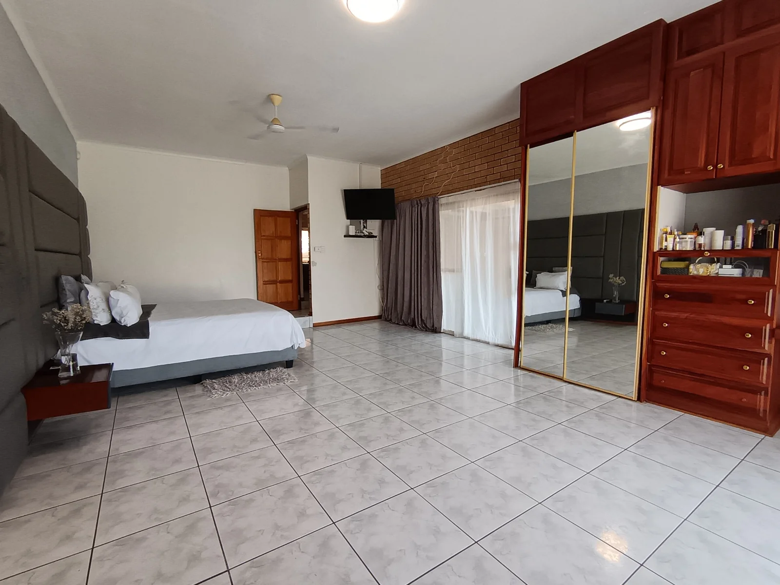 Style, Space & Serenity