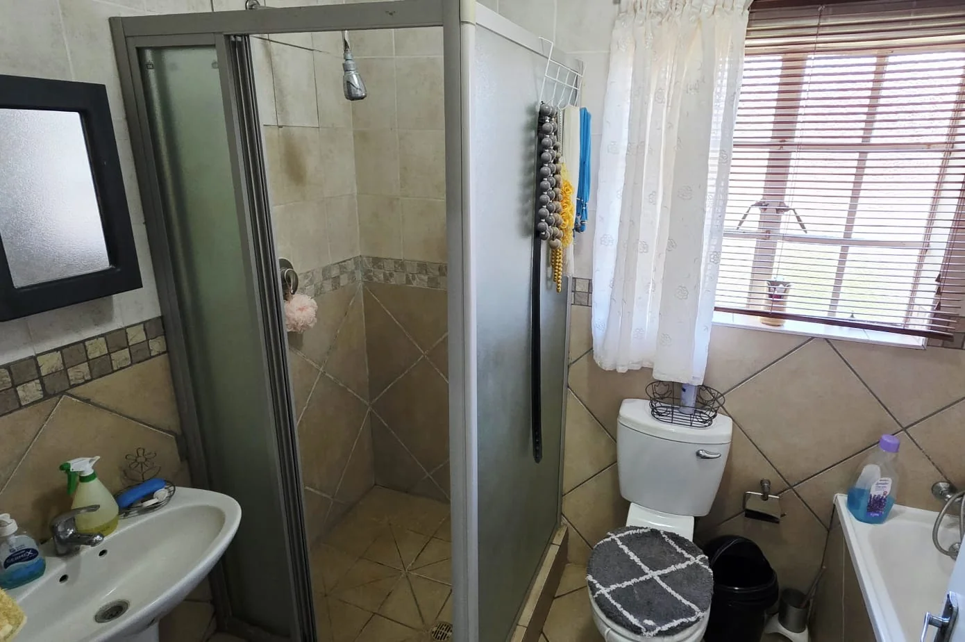 3 Bedroom House For Sale