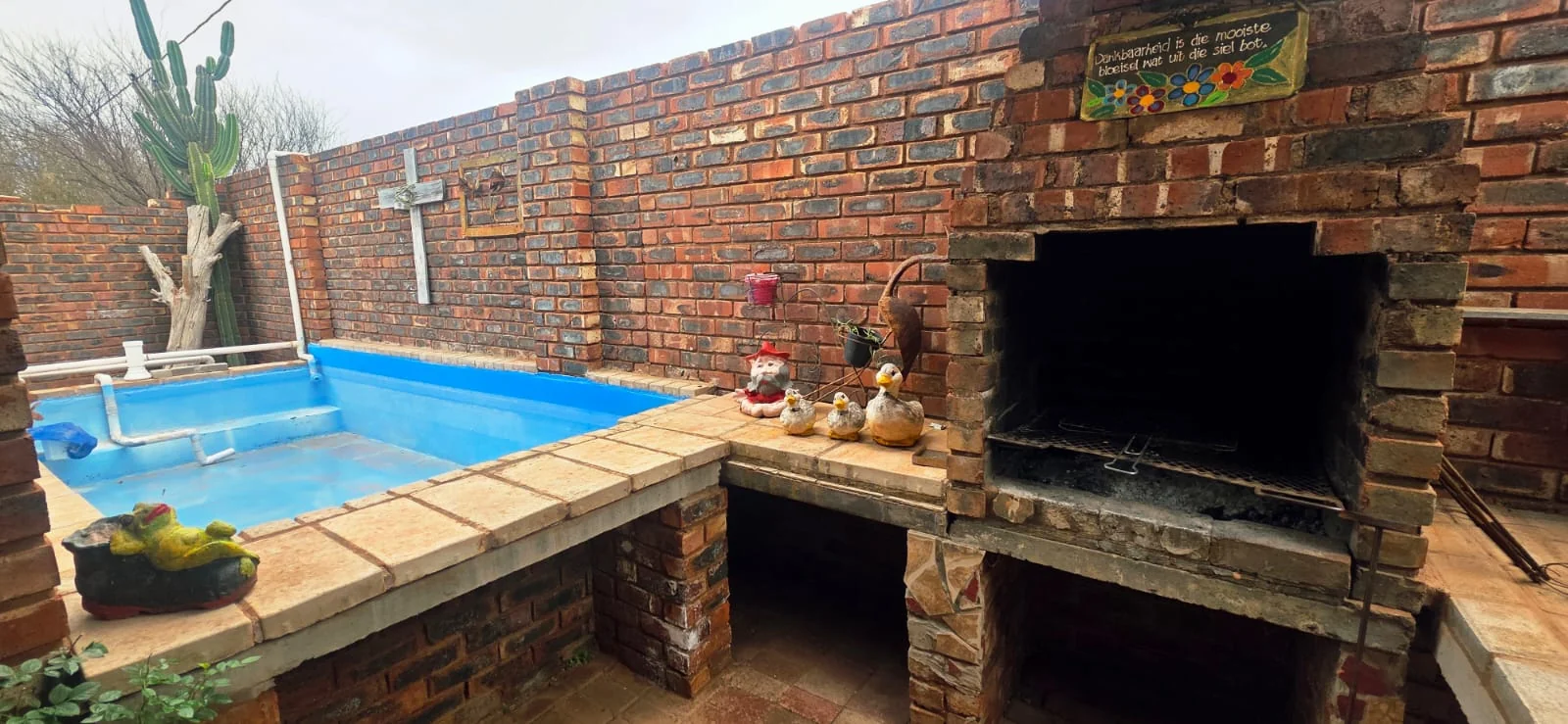 3 Bedroom House For Sale