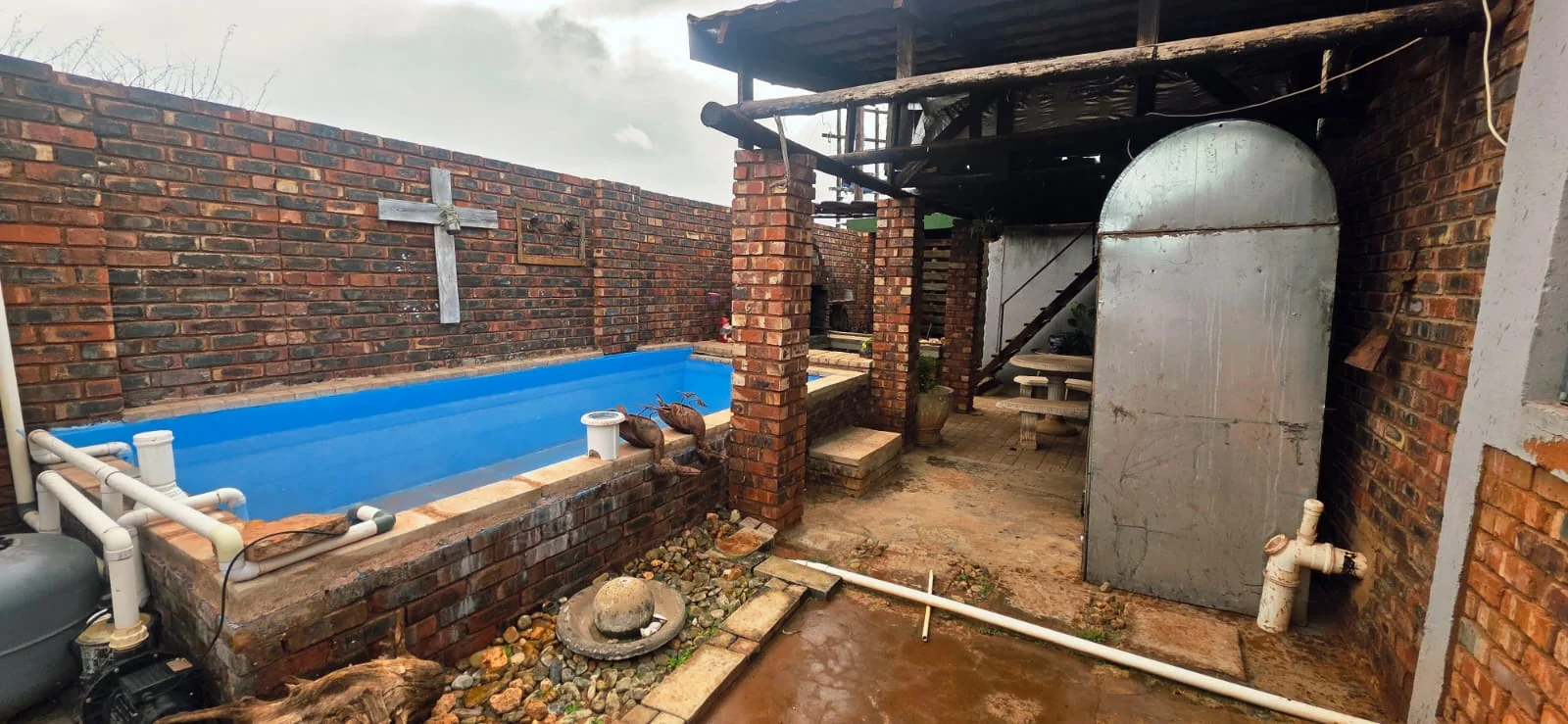 3 Bedroom House For Sale