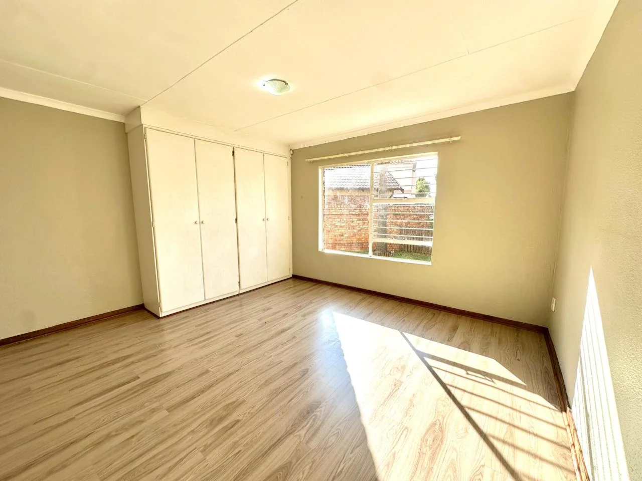 SPACE, SECURITY & LOCATION IN ONE PERFECT FAMILY HOME