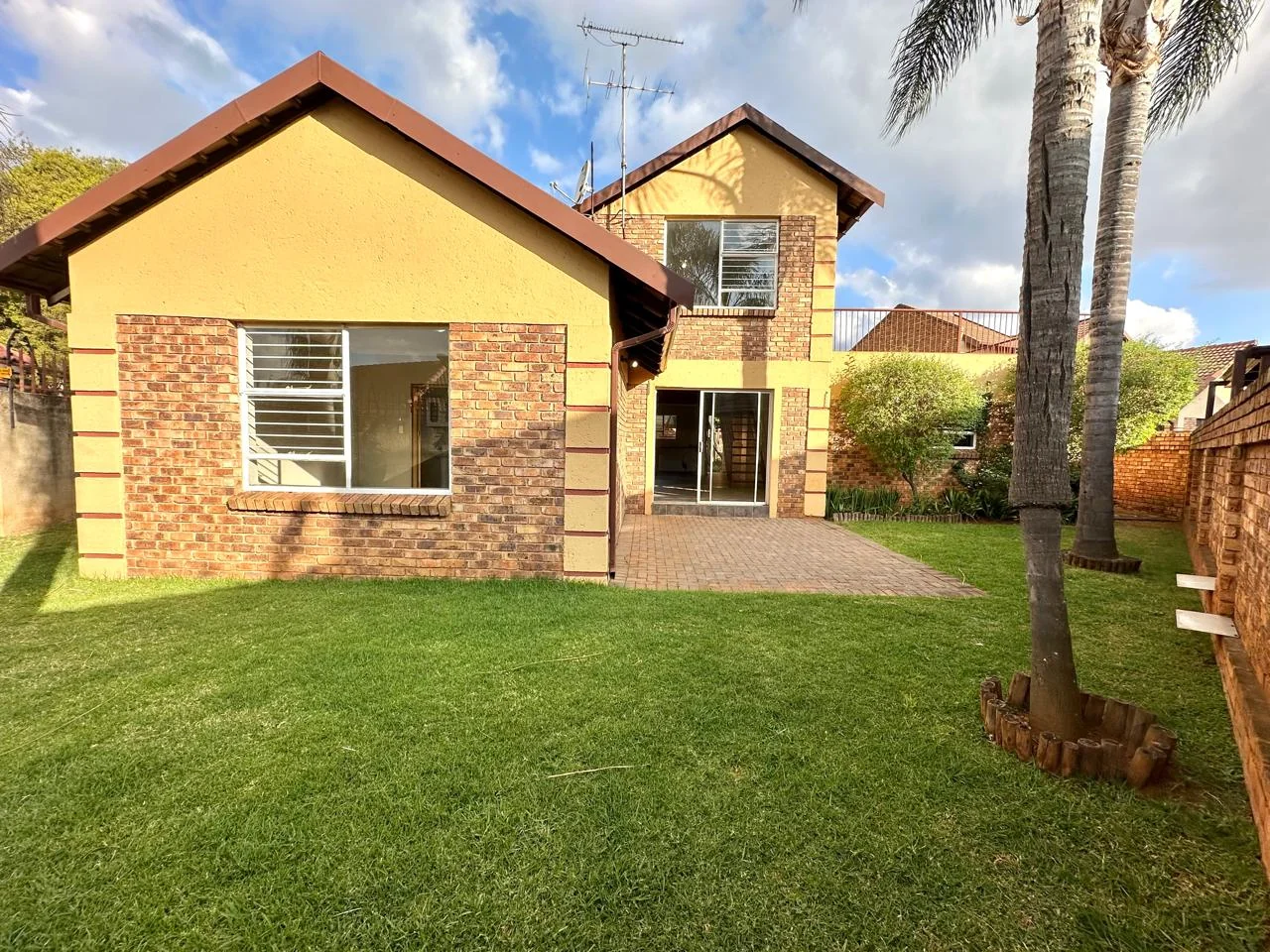 SPACE, SECURITY & LOCATION IN ONE PERFECT FAMILY HOME