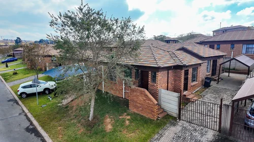 Thatch Hill Estate, Centurion