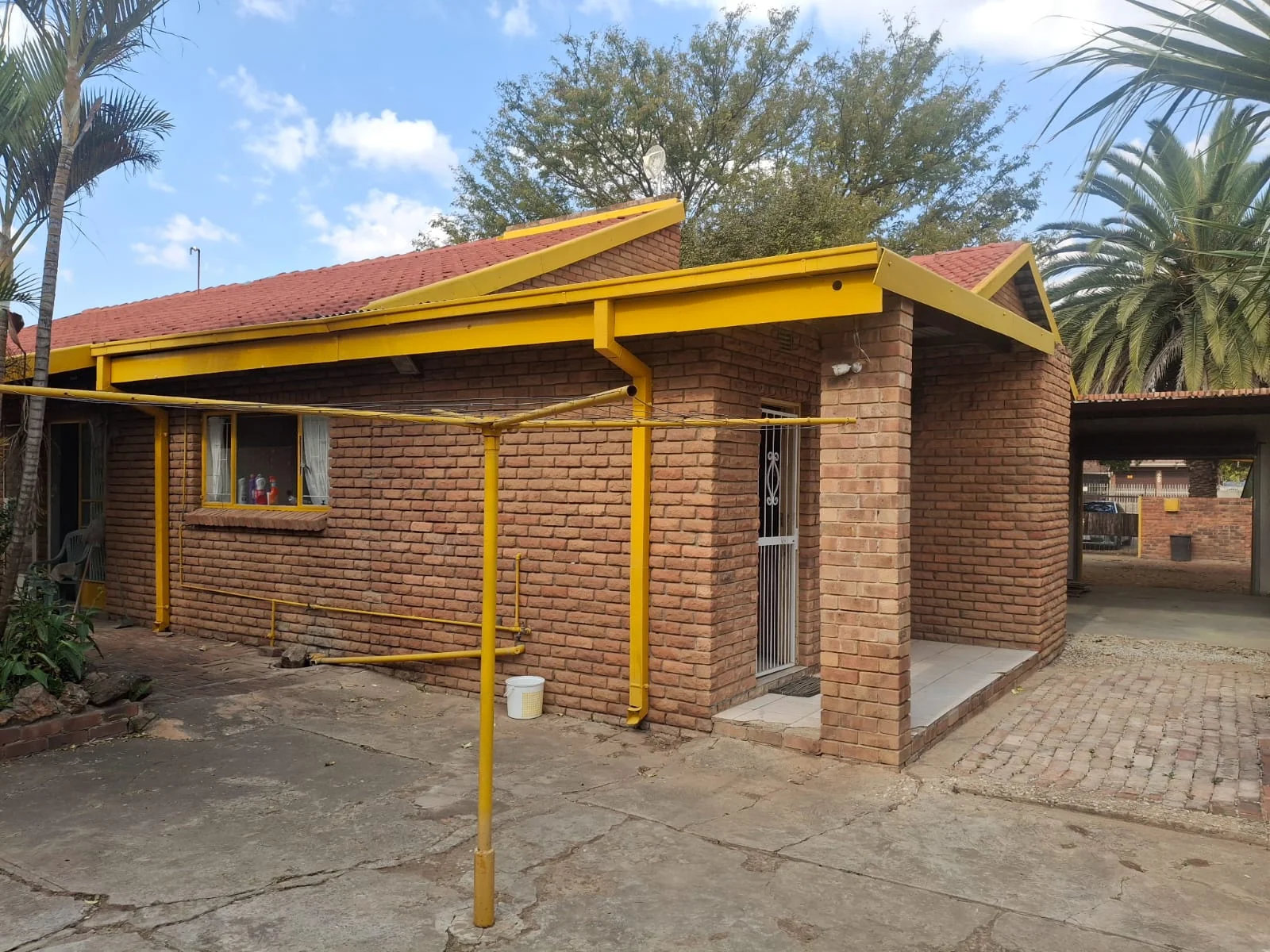 Prime Founa Park Opportunity – Location, Exposure & Unlimited Potential