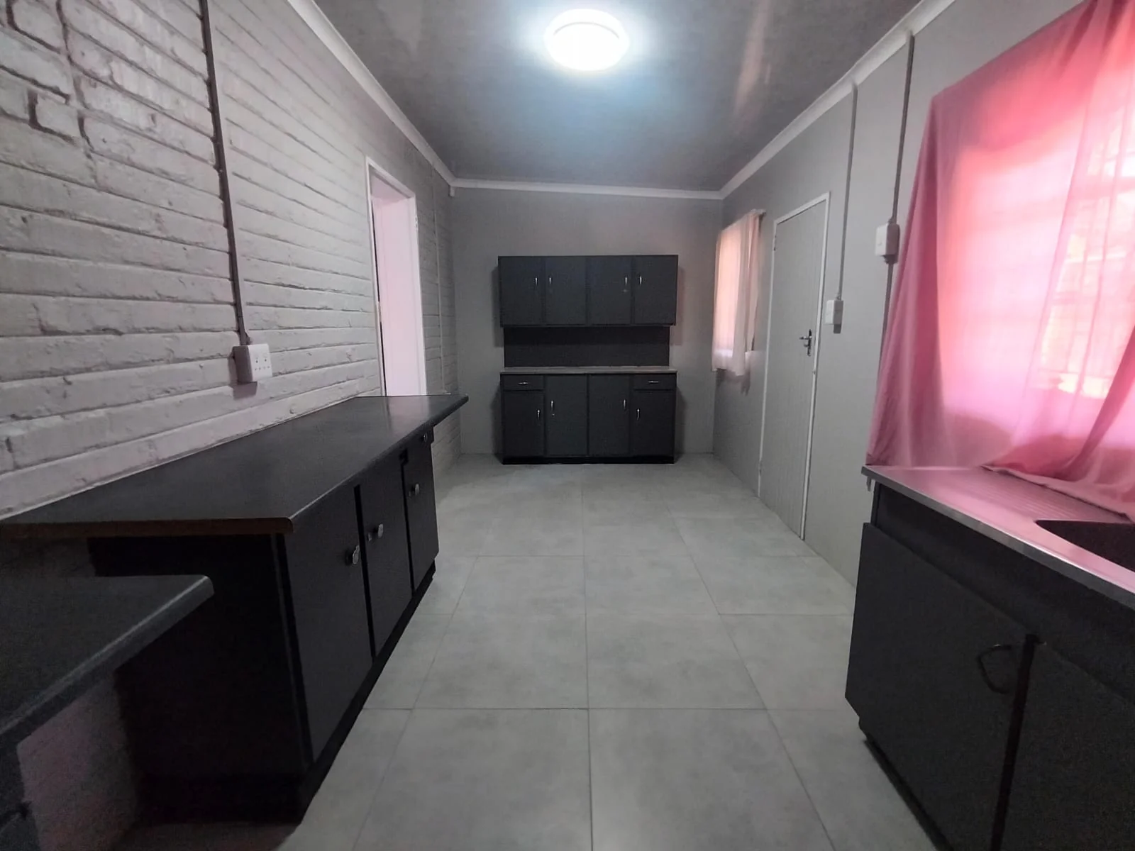 2 Bedroom House to Rent