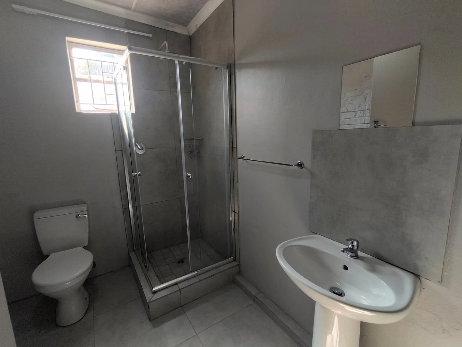 2 Bedroom House to Rent