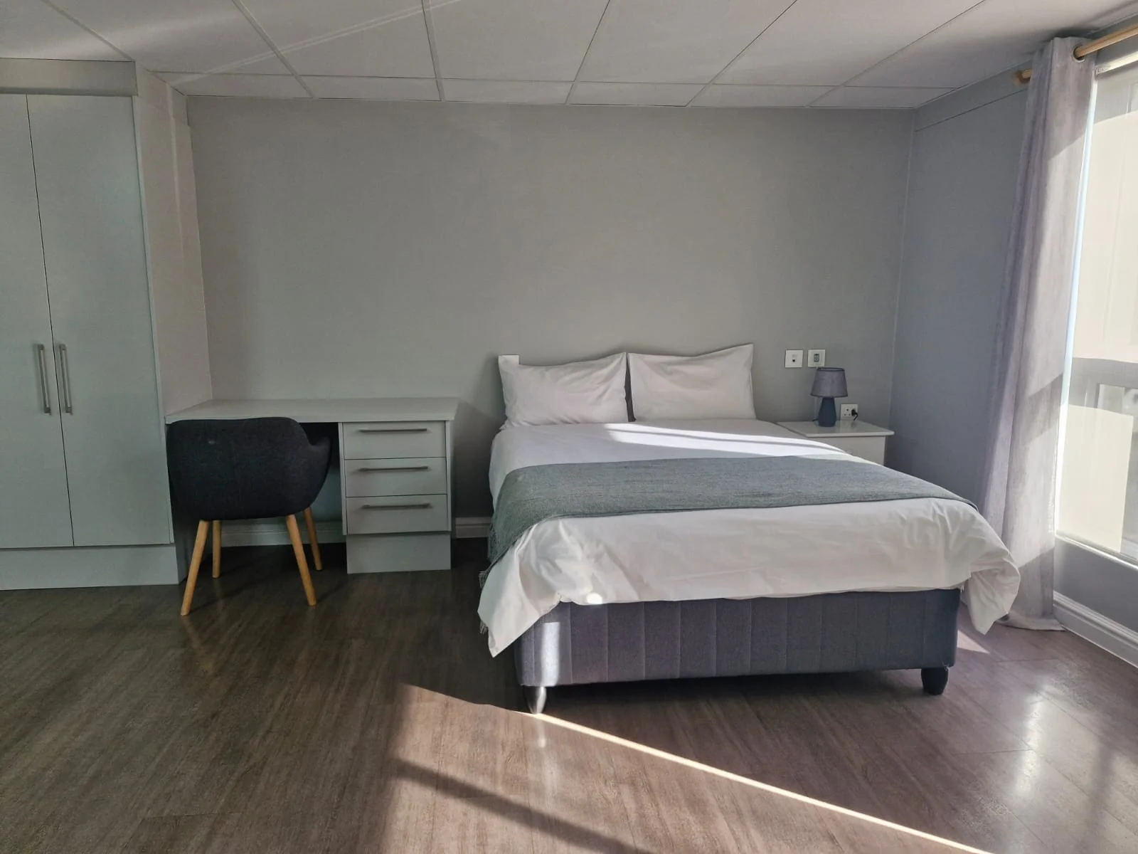 All inclusive One Bedroom Apartment in Central Stellenbosch, close to Campus