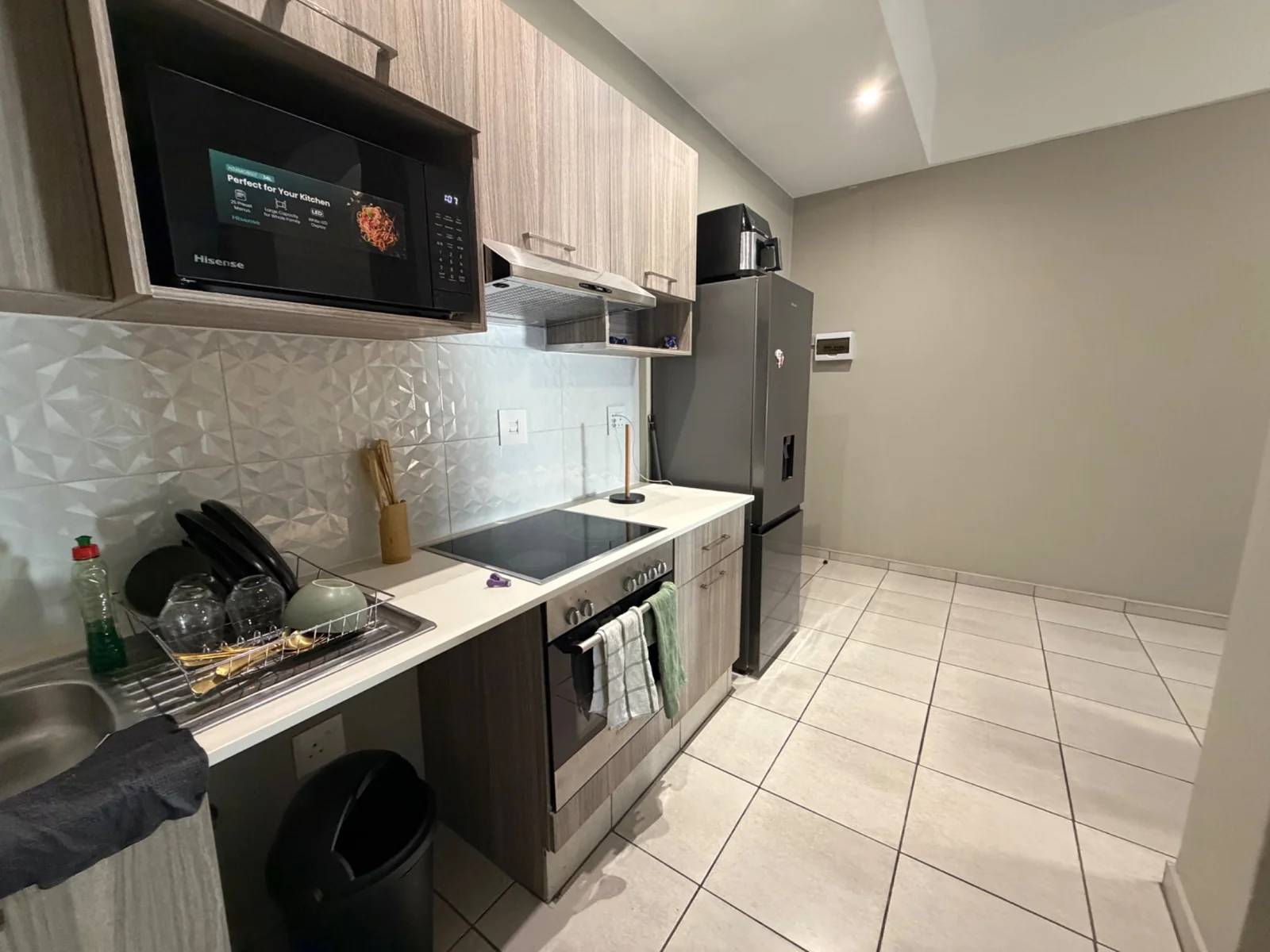 NEW LISTING ...... INVESTMENT OPPORTUNITY IN PRIME LOCATION!