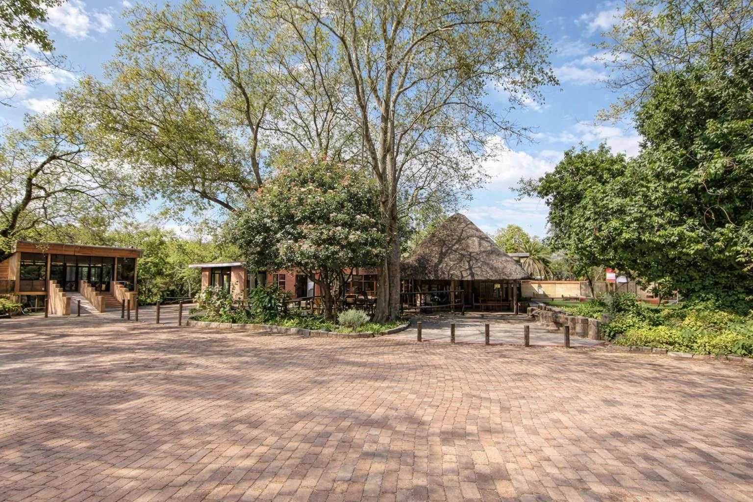 OH WOW !!!  The newly Transformed “Lovers Rock “ in the Picturesque Magaliesberg