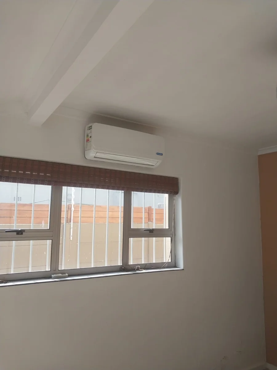 Separate entrance 2 bed unit in Milnerton to rent - Spacious and Secure