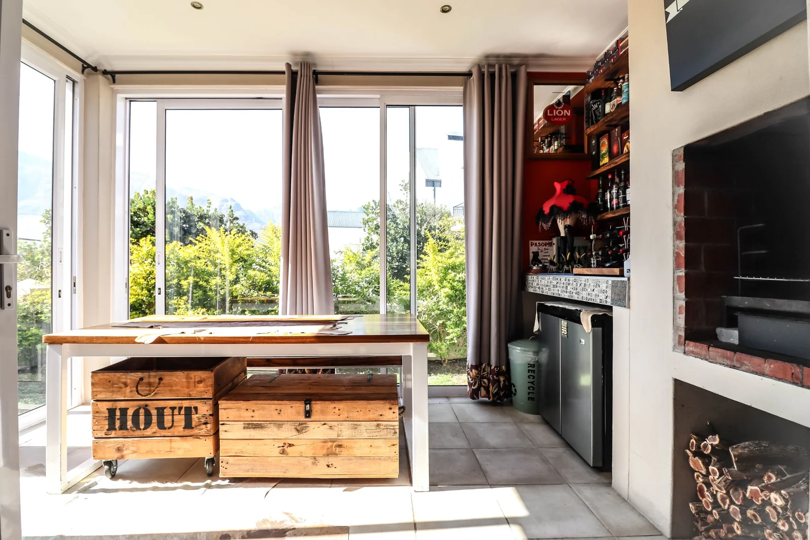 Secure Country Lifestyle Family Living