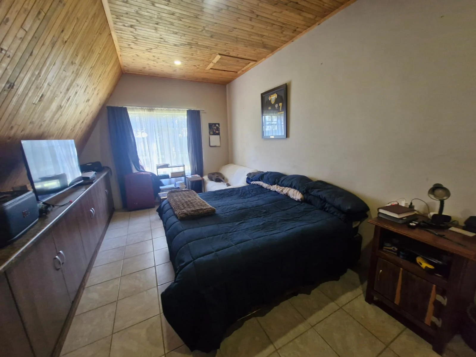 LFBM-1884