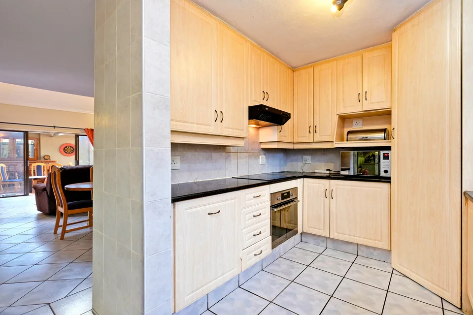 5 Bedroom Cluster Home For Sale in Morgans Creek, Radiokop /<br/>Strubens Valley, Roodepoort