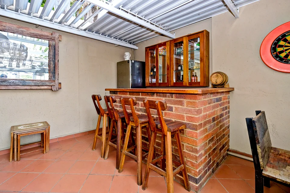 5 Bedroom Cluster Home For Sale in Morgans Creek, Radiokop /<br/>Strubens Valley, Roodepoort