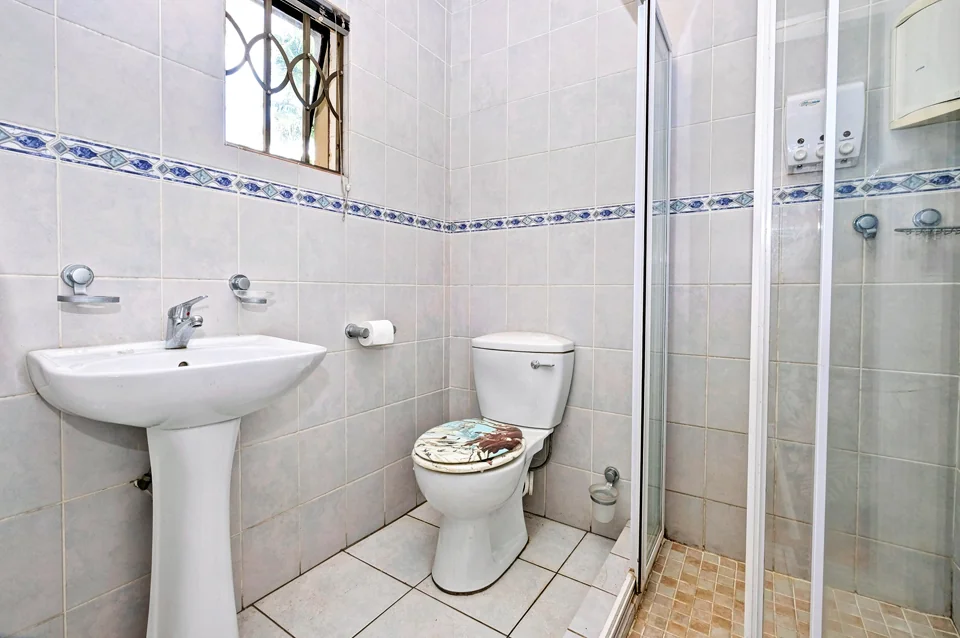 5 Bedroom Cluster Home For Sale in Morgans Creek, Radiokop /<br/>Strubens Valley, Roodepoort