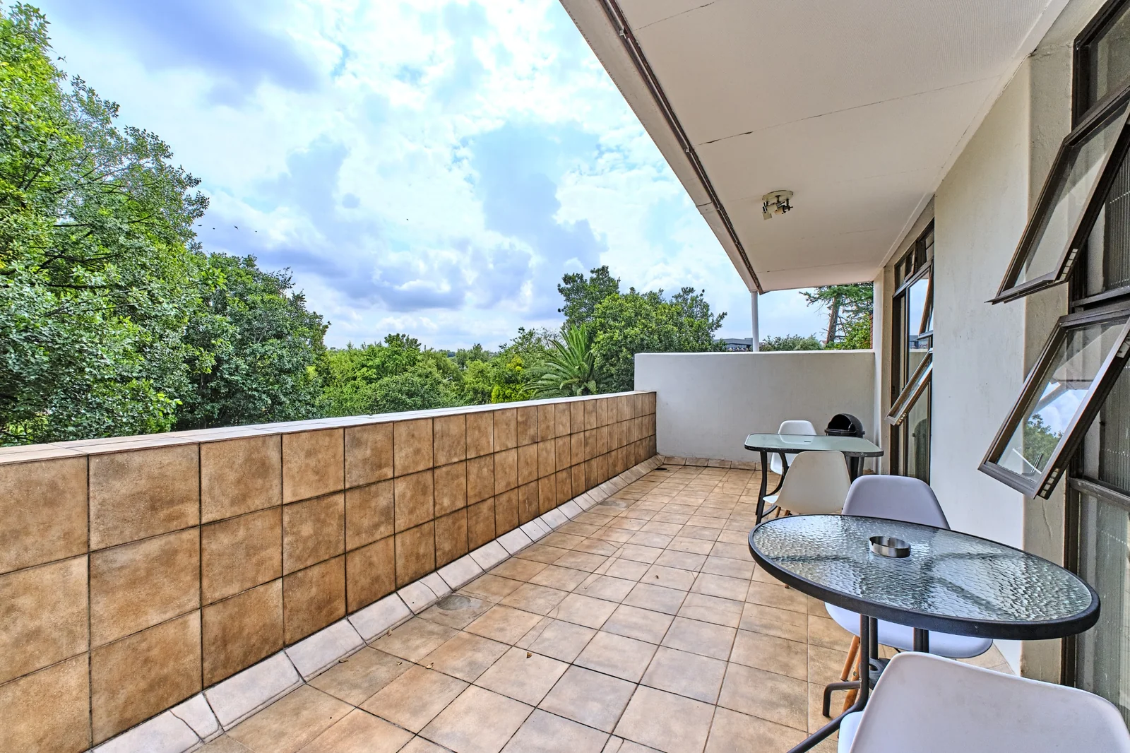 Expansive Family Living with Timeless Elegance