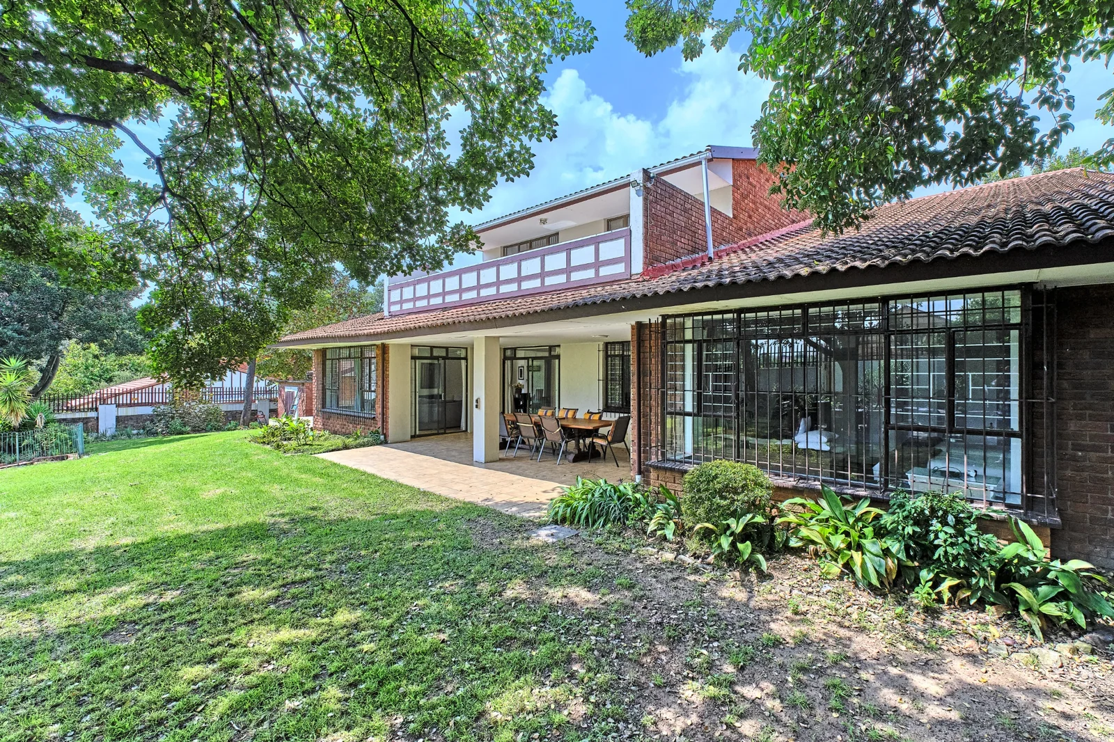 Expansive Family Living with Timeless Elegance