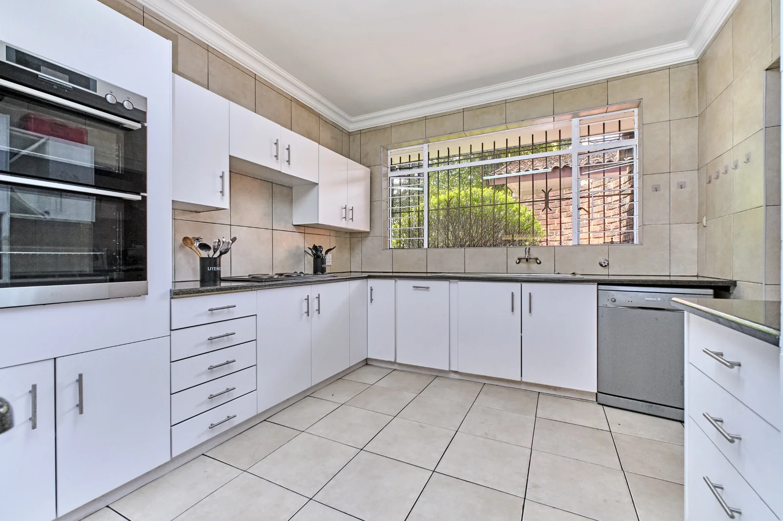 Expansive Family Living with Timeless Elegance