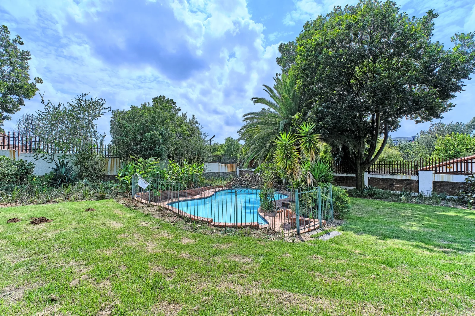 Expansive Family Living with Timeless Elegance