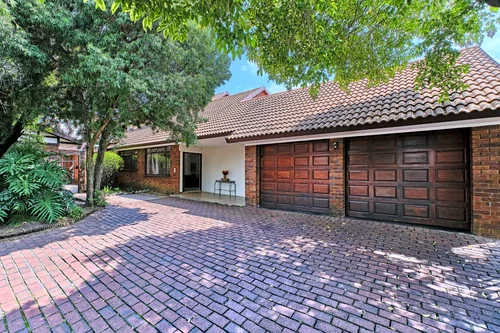 Paulshof, Sandton