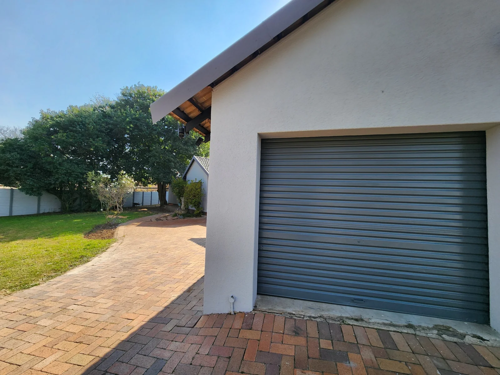 Beautifully Renovated Family Home with Endless Potential in Quiet Goedeburg