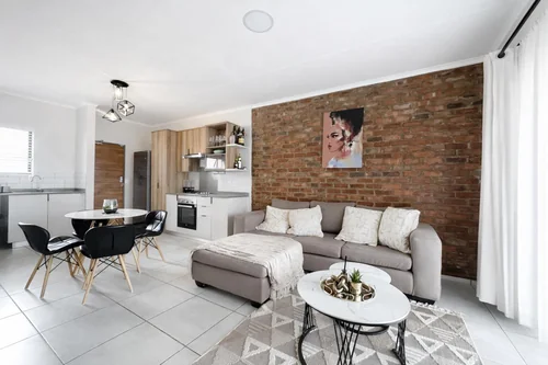 1 Coldstream, Little Falls, Roodepoort
