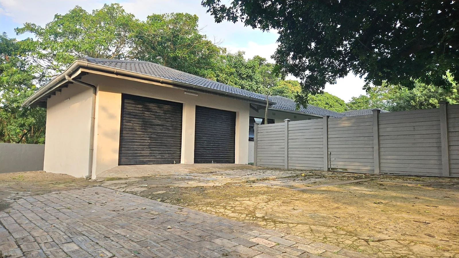 Spacious Family Home with Flatlet