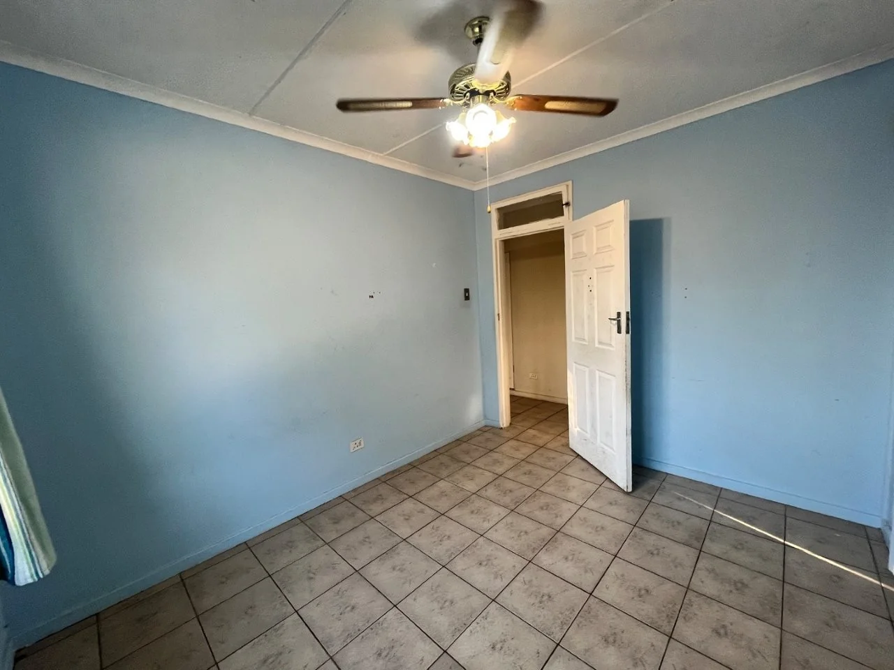 3 Bedroom house with swimming pool in Glenmore