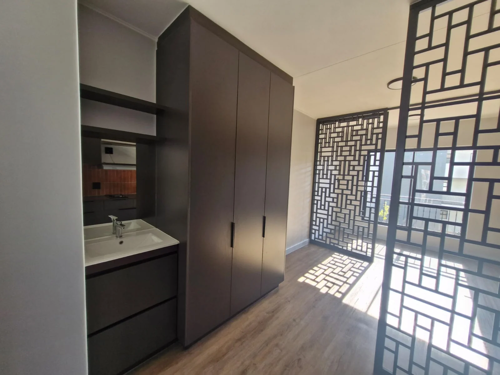 Studio Apartment to rent  in Newinbosch