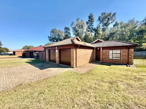 Clayville, Kempton Park