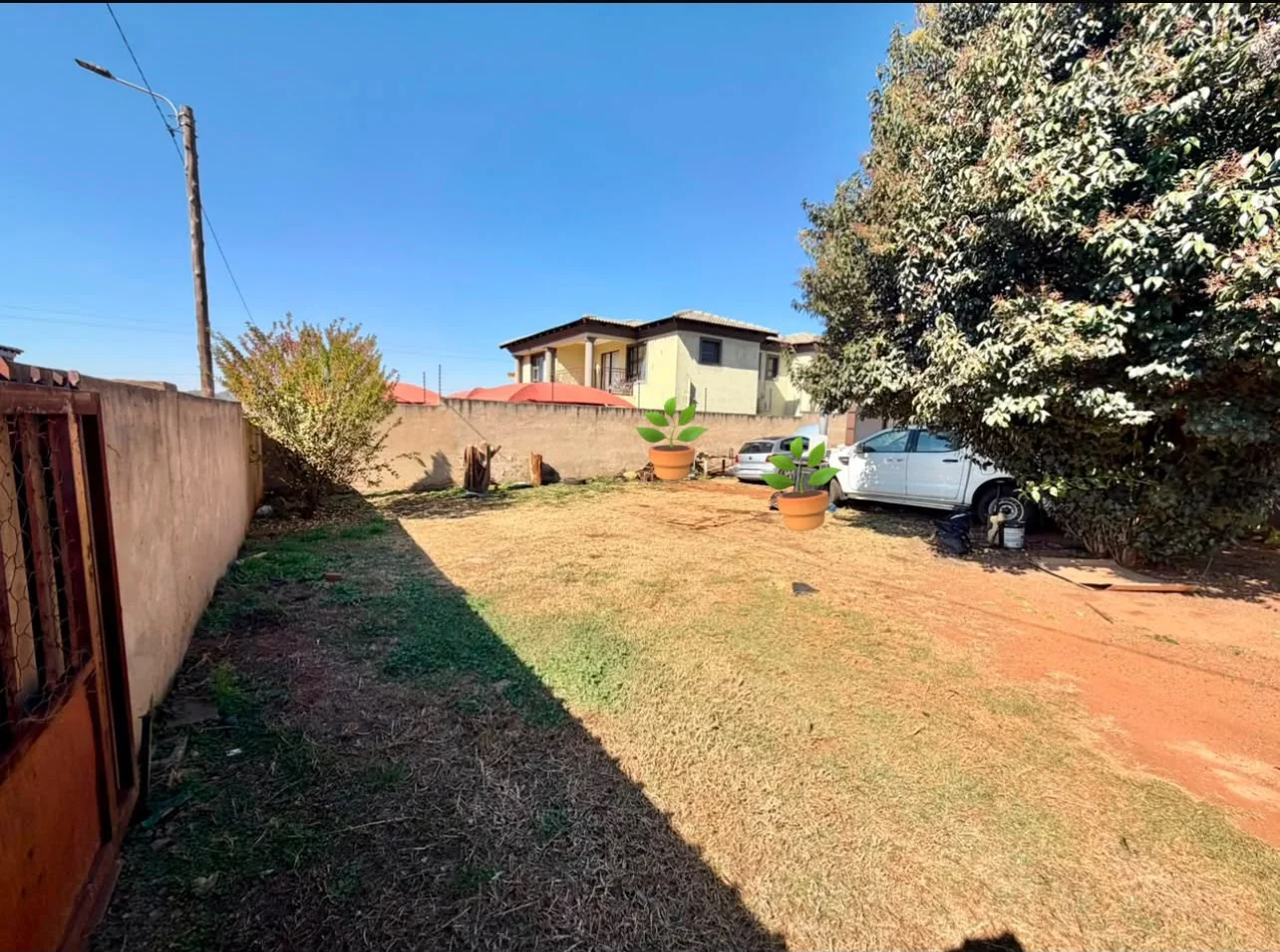 3 Bedroom Family House for Sale in Clayville | Investment Opportunity with Room to Expand