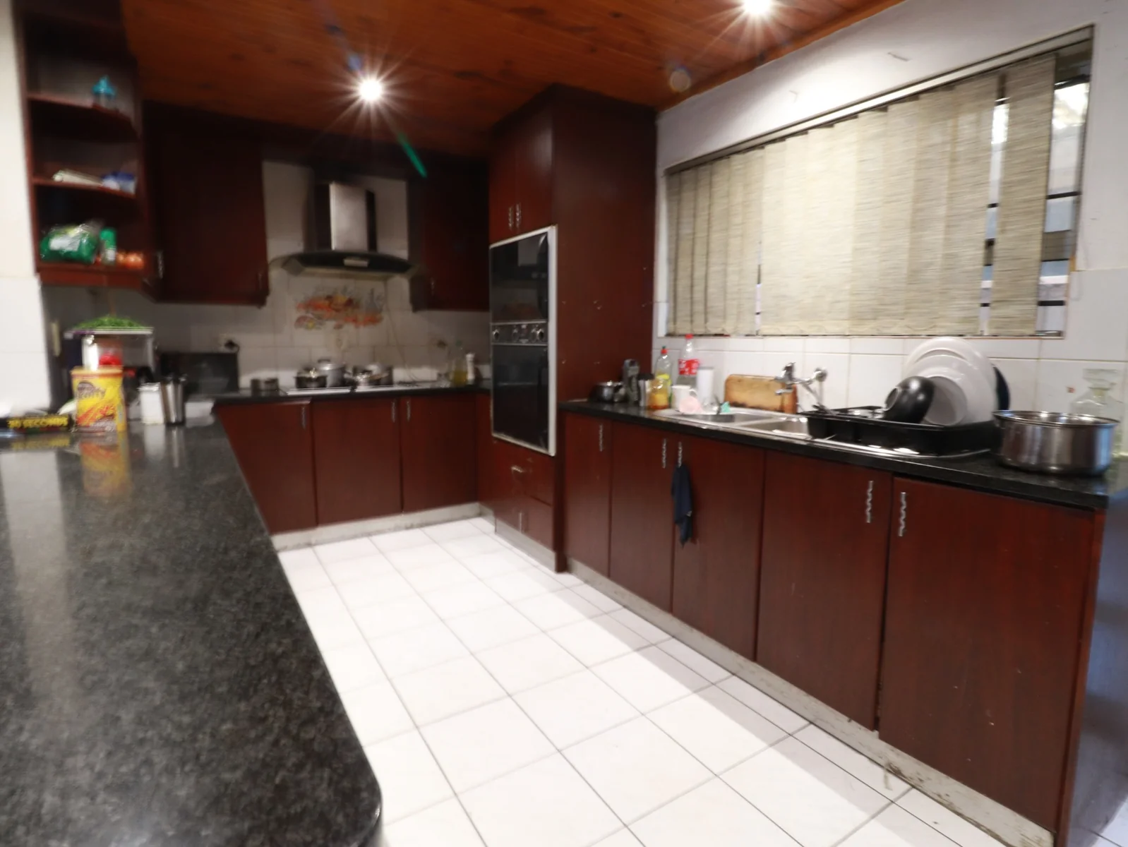 10-Bedroom Home in Cloetesville