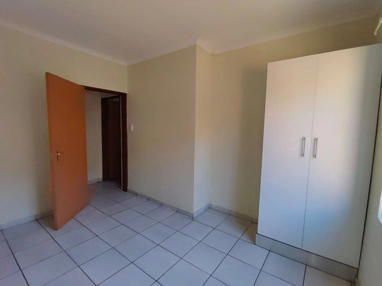 2 Bedroom Simplex for Rent in Rusteburg Central