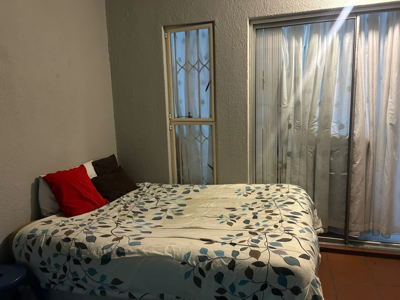 House for Sale in Safarituine
