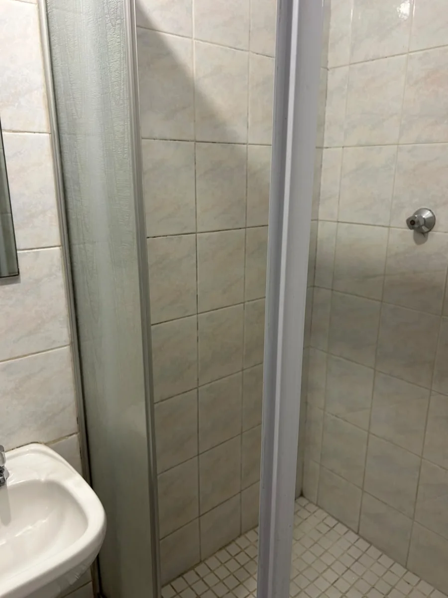 House for Sale in Safarituine